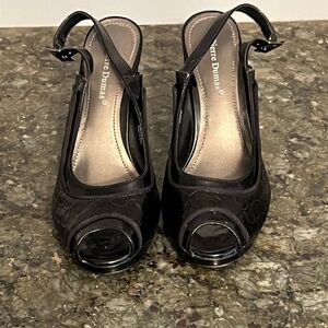Pierre Dumas Women’s Black Heels, size 10M